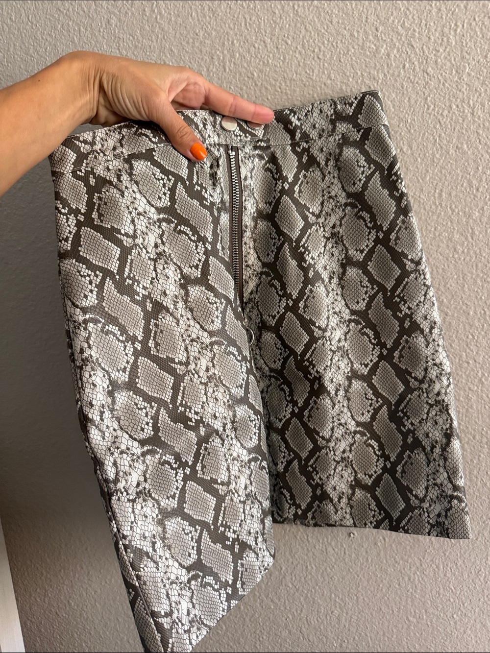 Divided Snake Print Faux Leather Mini Skirt in Gray